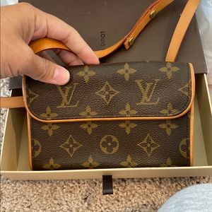 LV Fanny